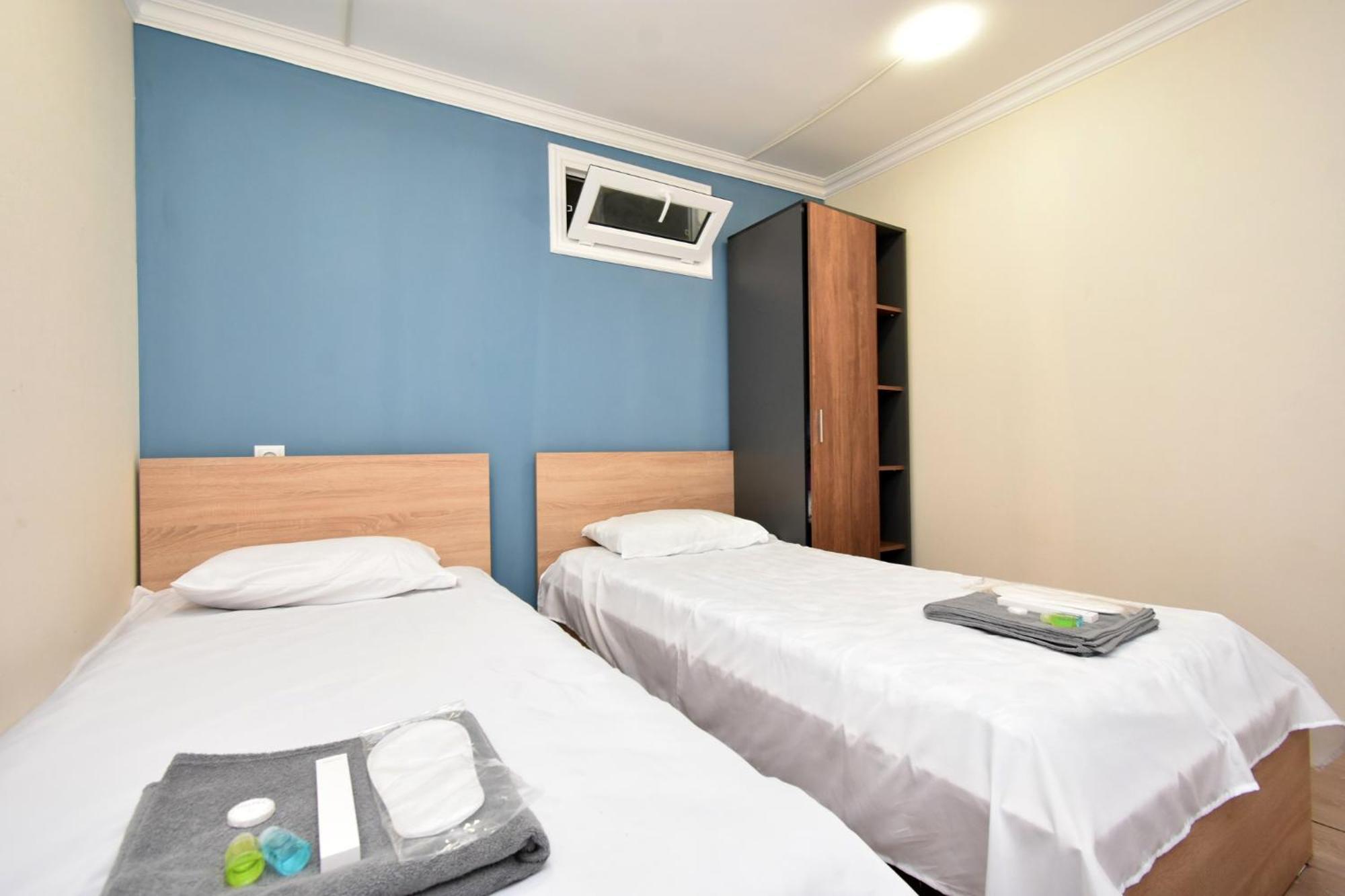 Aaaa Hotel Yerevan Ngoại thất bức ảnh